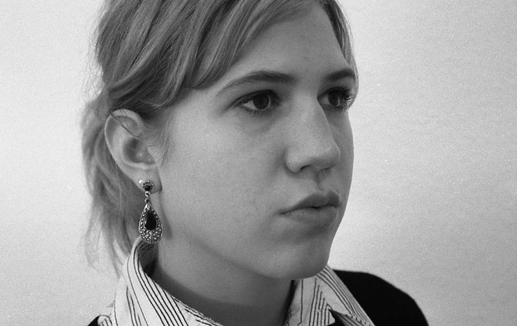 H&ouml;cker-Breit-Sattelnase (Unfall). Vor der Operation. 