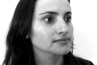 H&ouml;ckernase mit breiter Spitze.Vor der Operation.